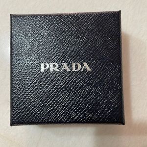Prada box